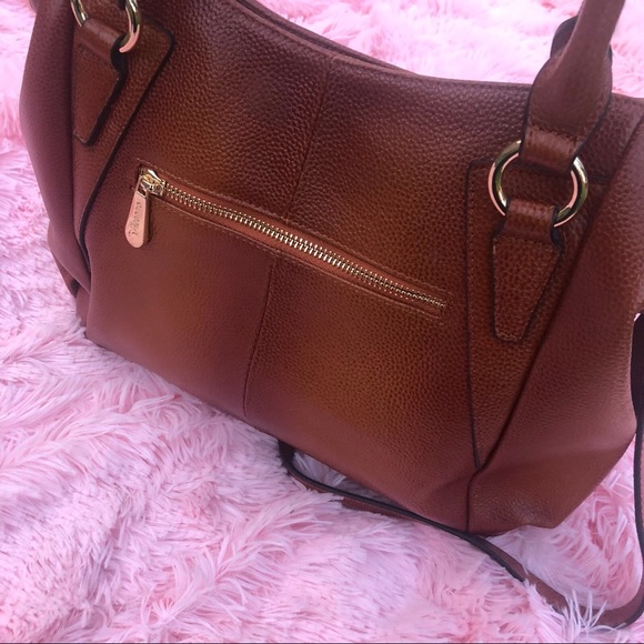 Adona Leather Handbag - Brown
Vicenzo Leather - Picture 5 of 6